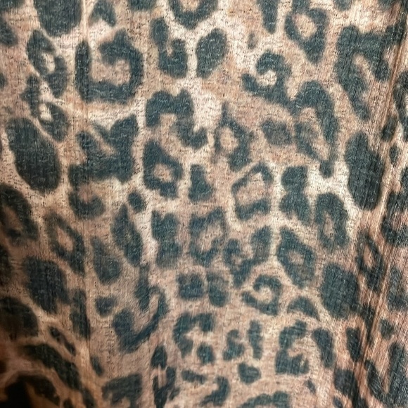 Main Strip size 3X Cheetah Print Black Lace Trim Lightweight Soft Cami Top - Picture 5 of 7